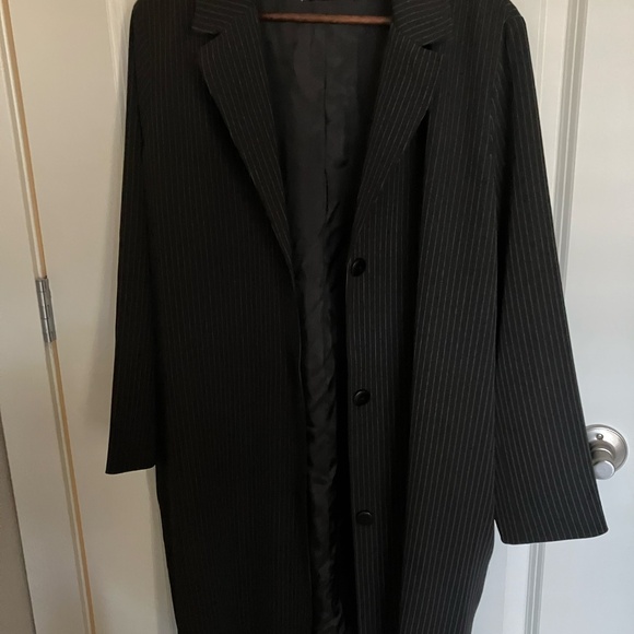 Brian Bailey Pin Striped Trench - Picture 2 of 9